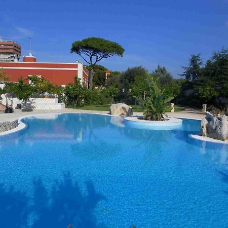 Executive L'Orangerie Bb Otel Bari Dış mekan fotoğraf